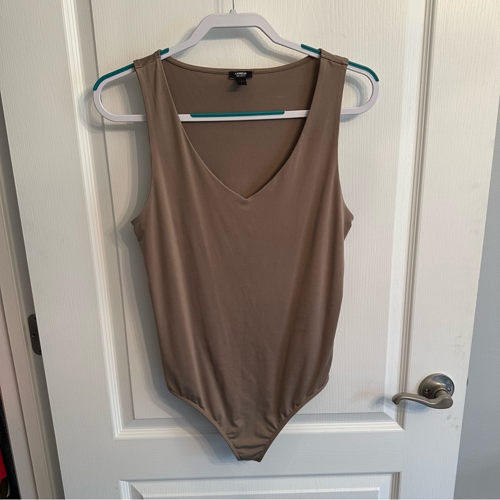 Express Body Contour Bodysuit - Taupe - Large